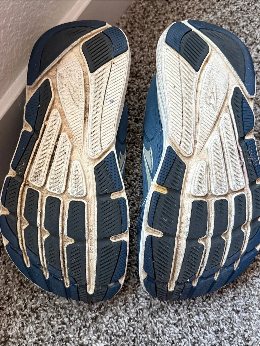 Altra good used